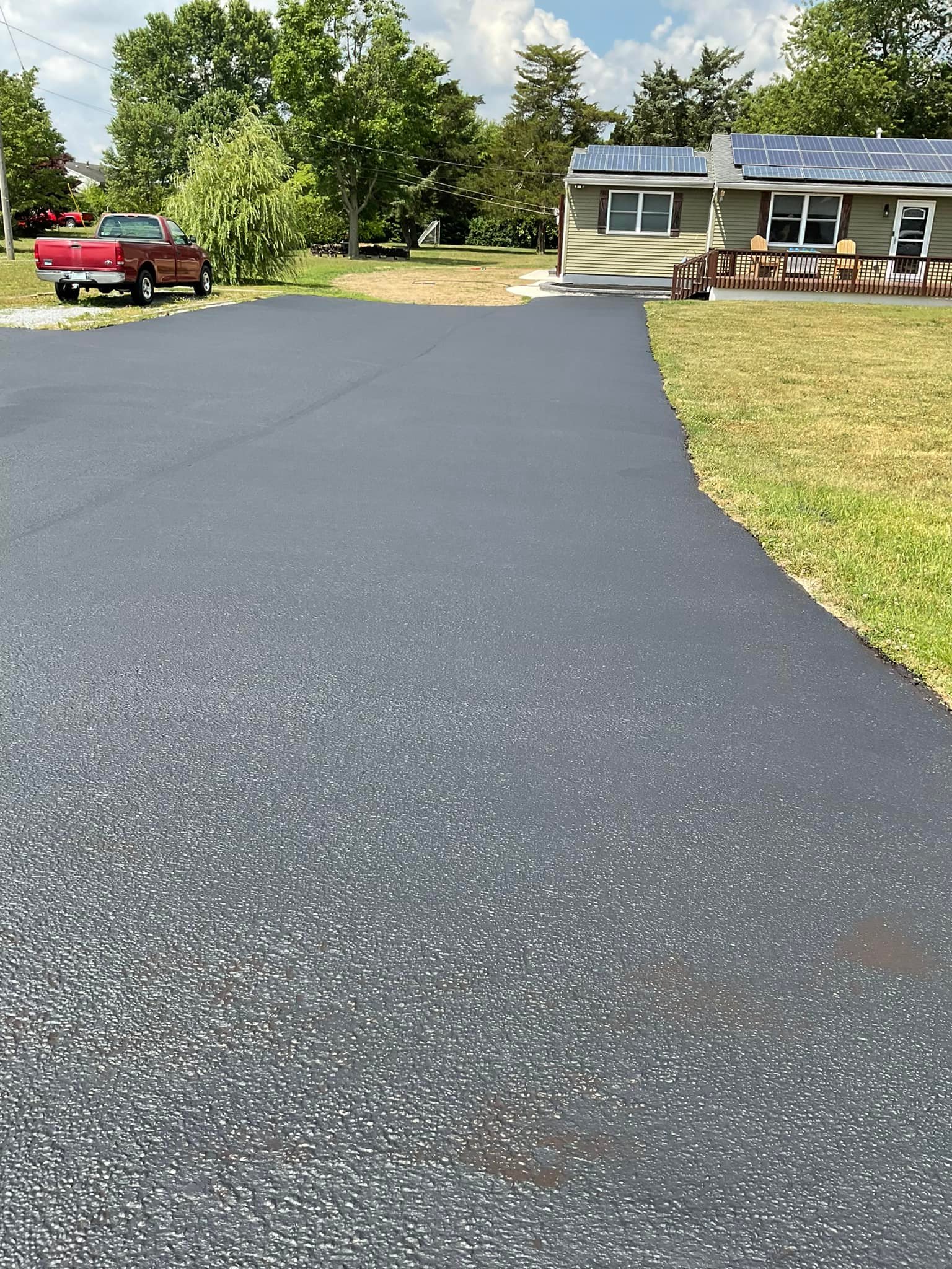 Fresh residential driveway sealcoating project